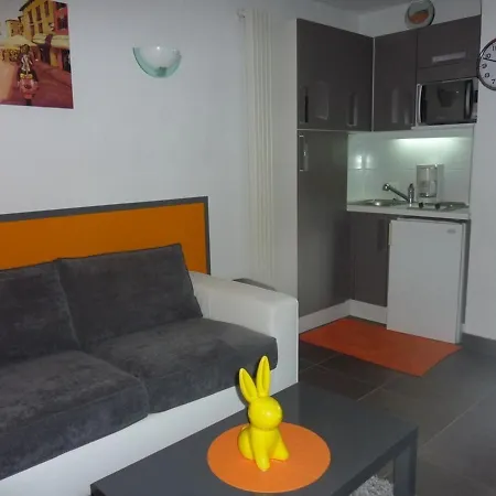 Апартаменти Moderne Climatise Pour 2 Avec Piscine Au Centre Du Cap D'agde - Fr-1-723-66